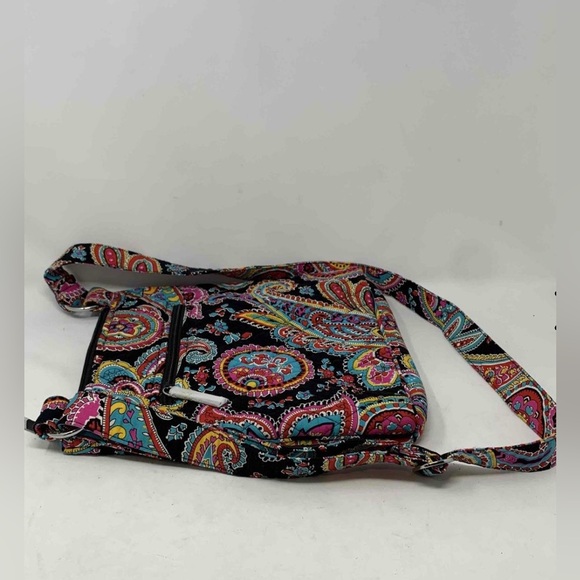 Vera Bradley Hipster Crossbody bag. NWT. “Parisian Paisley” - Picture 3 of 6